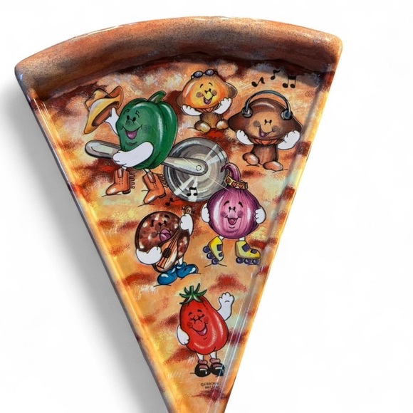 Vintage 90s Deborah Mallow Pizza Slice Shaped Plastic Party Plate Lot of 2 - Picture 5 of 5